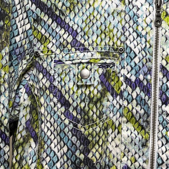 Chicos Moto Style Snake Denim Style Jacket Medium Coat Size 2 - Picture 4 of 5